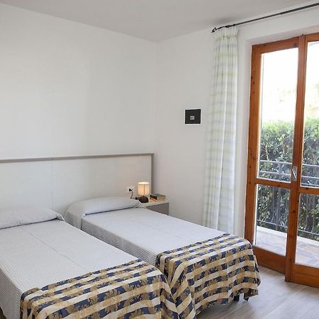 Hotel Thomas مارينا دي كامبو المظهر الخارجي الصورة
